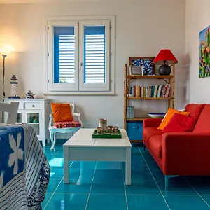 Tra Vento E Mare Favignana