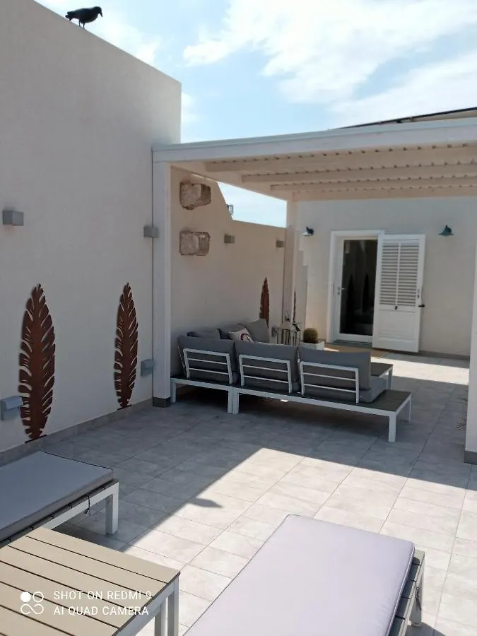 Villa Catria à Favignana 0*,